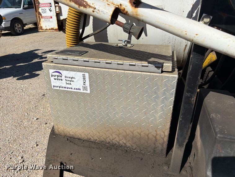 image for item FK3855 2009 Wachs Trav-L-Vac 77-000-22 vacuum excavator