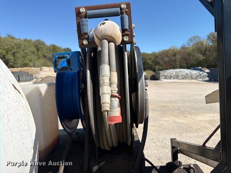 image for item FK3855 2009 Wachs Trav-L-Vac 77-000-22 vacuum excavator