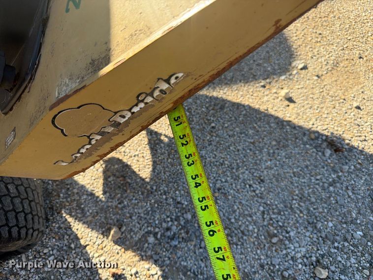 image for item FK3856 2018 Land Pride AFM4211 batwing finish mower