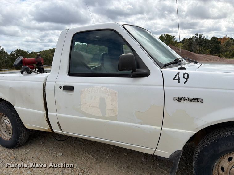 image for item FM6550 2002 Ford Ranger pickup truck