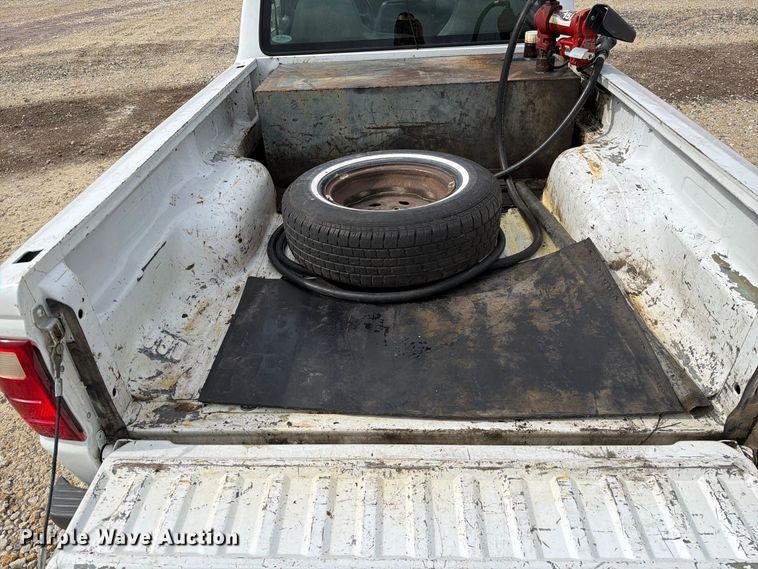image for item FM6550 2002 Ford Ranger pickup truck