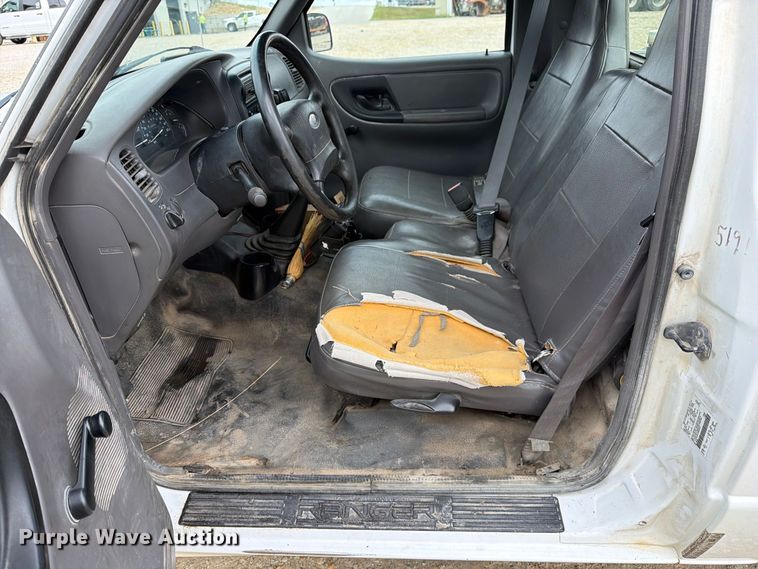 image for item FM6550 2002 Ford Ranger pickup truck