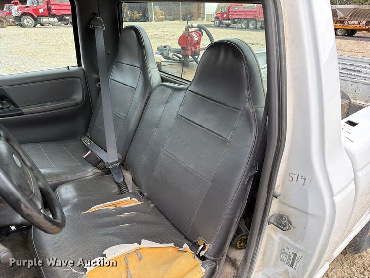 image for item FM6550 2002 Ford Ranger pickup truck