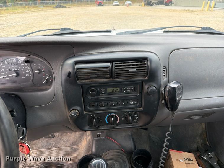 image for item FM6550 2002 Ford Ranger pickup truck