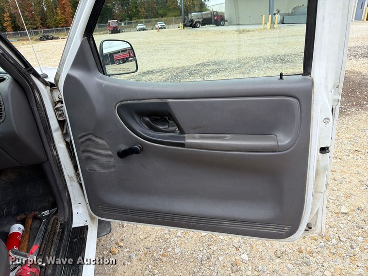 image for item FM6550 2002 Ford Ranger pickup truck