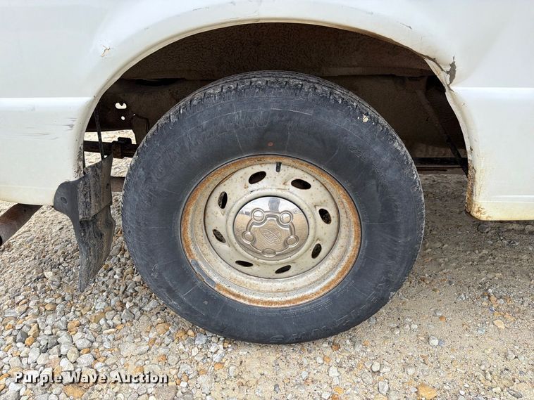 image for item FM6550 2002 Ford Ranger pickup truck