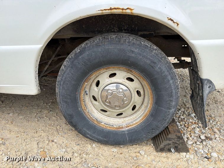image for item FM6550 2002 Ford Ranger pickup truck