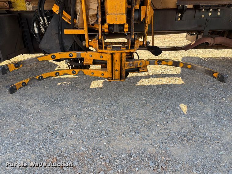 image for item FN2062 2019 International WorkStar refuse truck