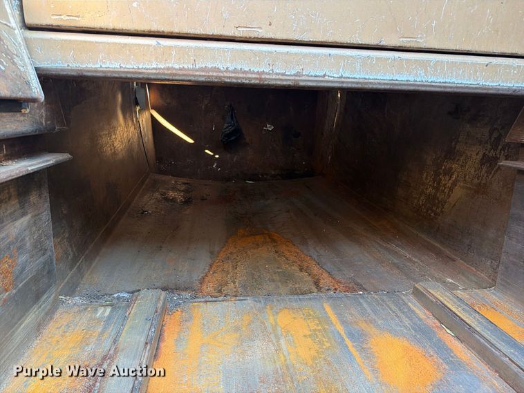 image for item FN2062 2019 International WorkStar refuse truck