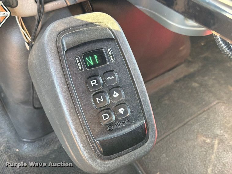 image for item FN2062 2019 International WorkStar refuse truck