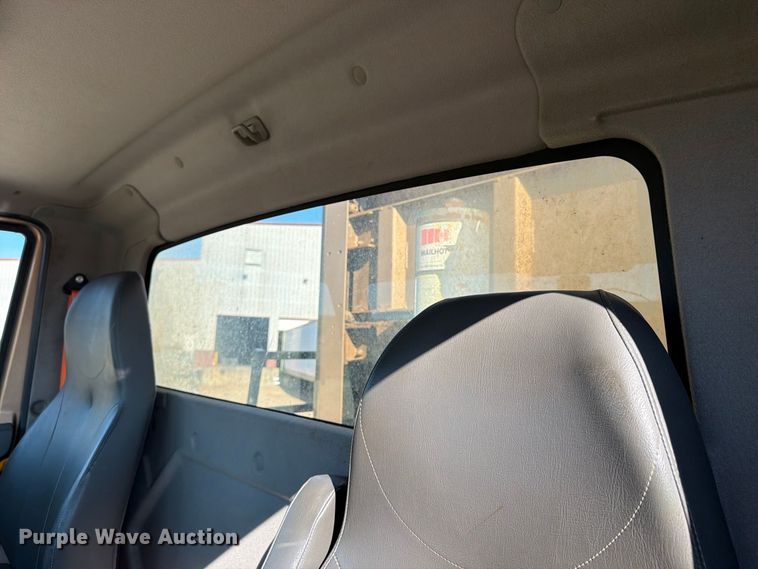 image for item FN2062 2019 International WorkStar refuse truck