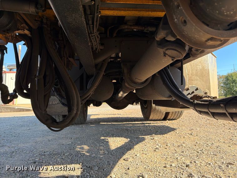 image for item FN2062 2019 International WorkStar refuse truck