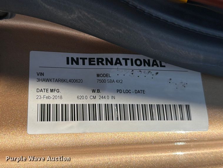 image for item FN2062 2019 International WorkStar refuse truck
