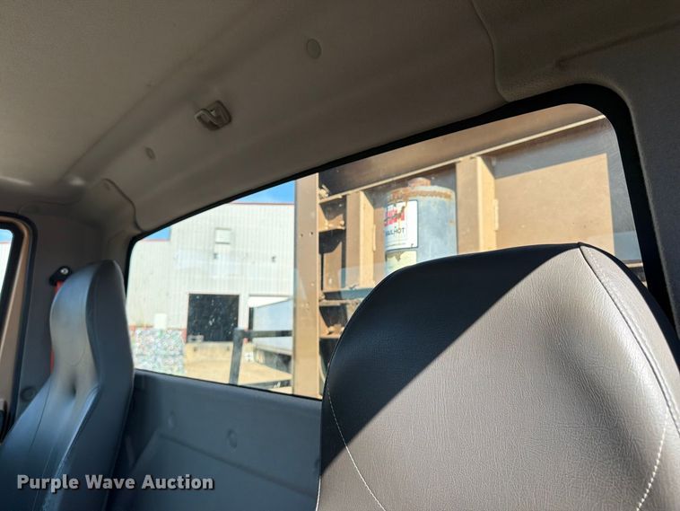 image for item FN2063 2019 International WorkStar refuse truck