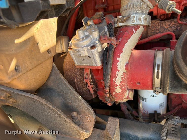 image for item FN2063 2019 International WorkStar refuse truck