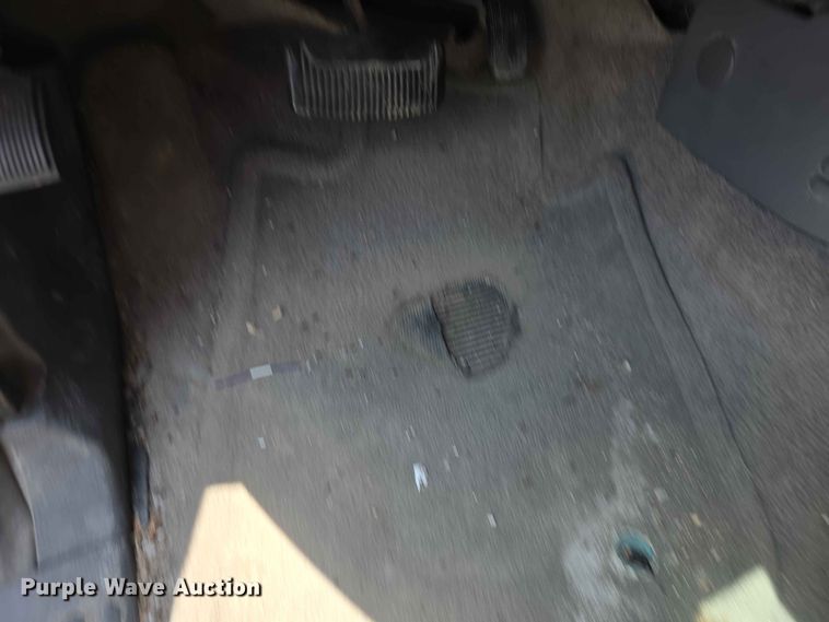 image for item FN5705 2004 Ford Explorer SUV
