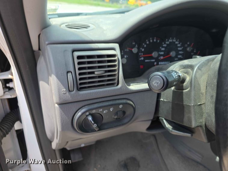 image for item FN5705 2004 Ford Explorer SUV