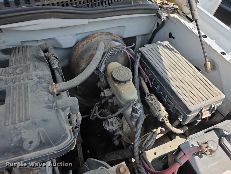 image for item FN5705 2004 Ford Explorer SUV