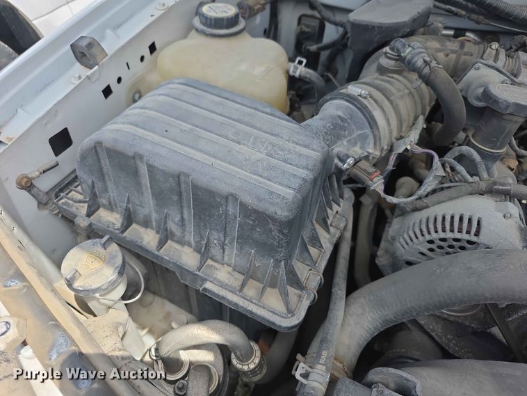 image for item FN5705 2004 Ford Explorer SUV