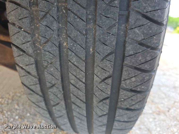 image for item FN5705 2004 Ford Explorer SUV