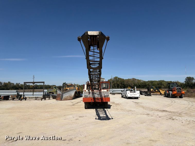 image for item FP3122 1978 Link Belt HC48A crane