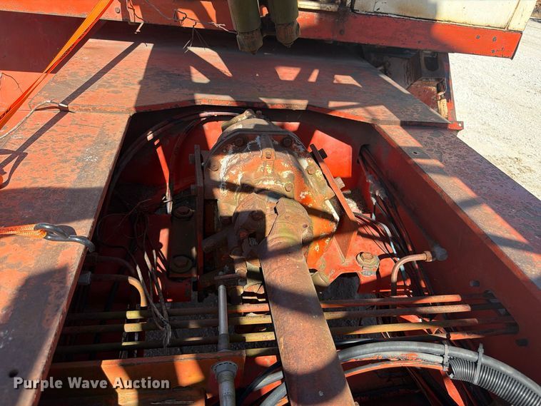 image for item FP3122 1978 Link Belt HC48A crane