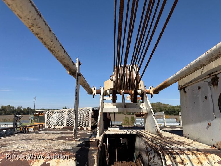 image for item FP3122 1978 Link Belt HC48A crane