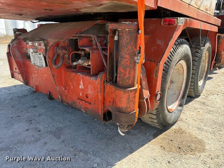 image for item FP3122 1978 Link Belt HC48A crane