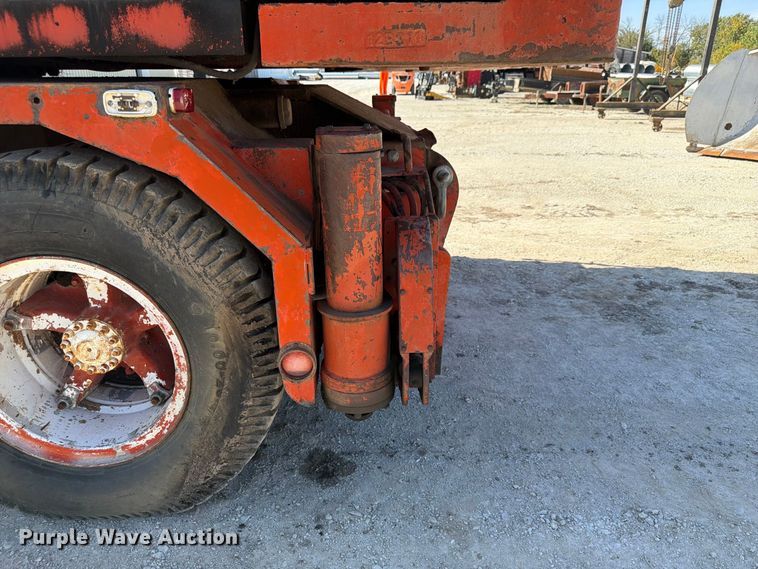 image for item FP3122 1978 Link Belt HC48A crane