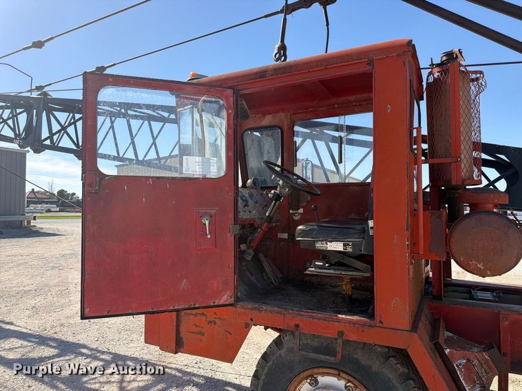 image for item FP3122 1978 Link Belt HC48A crane