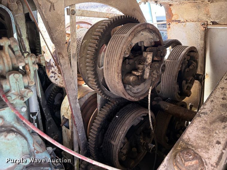 image for item FP3122 1978 Link Belt HC48A crane