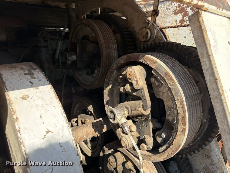 image for item FP3122 1978 Link Belt HC48A crane