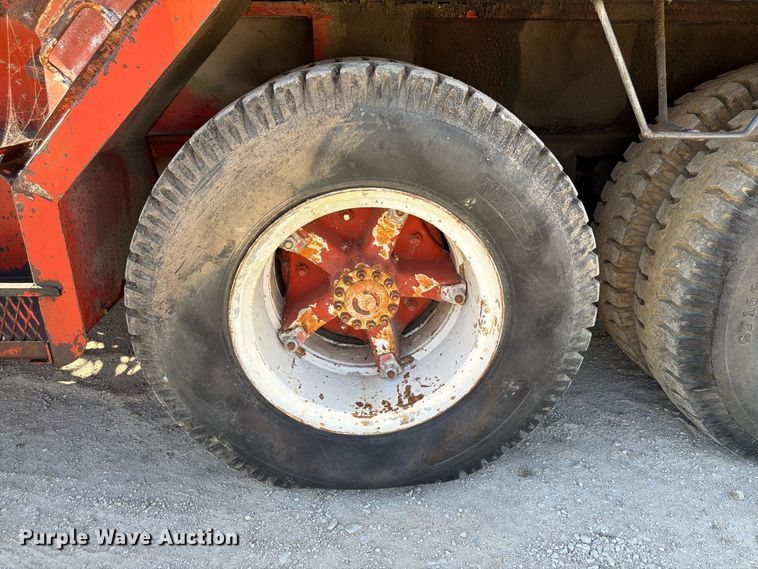image for item FP3122 1978 Link Belt HC48A crane
