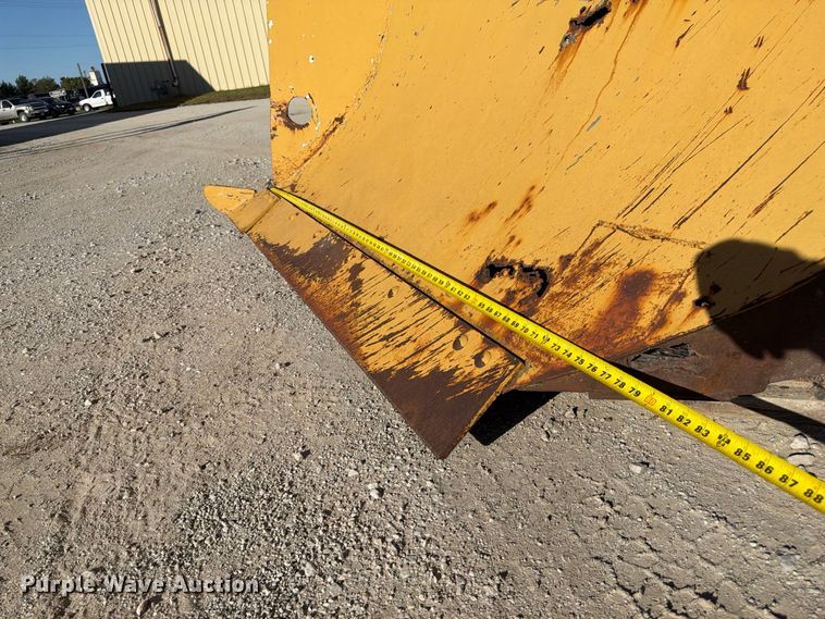 image for item FP3123 1979 Oshkosh P-2323-5 Plow truck