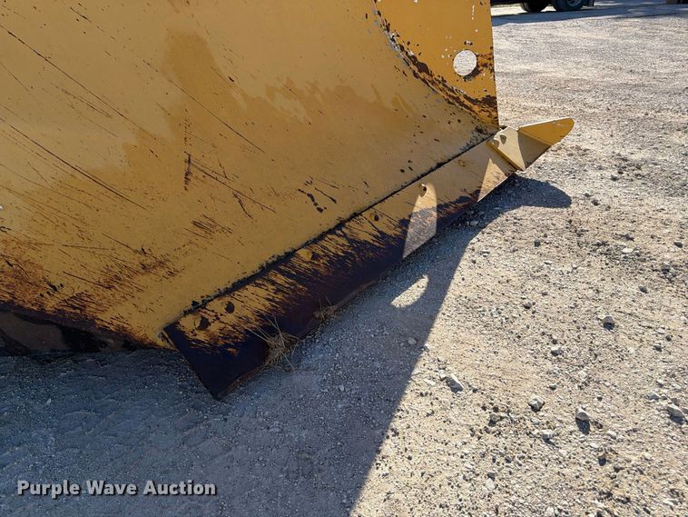 image for item FP3123 1979 Oshkosh P-2323-5 Plow truck