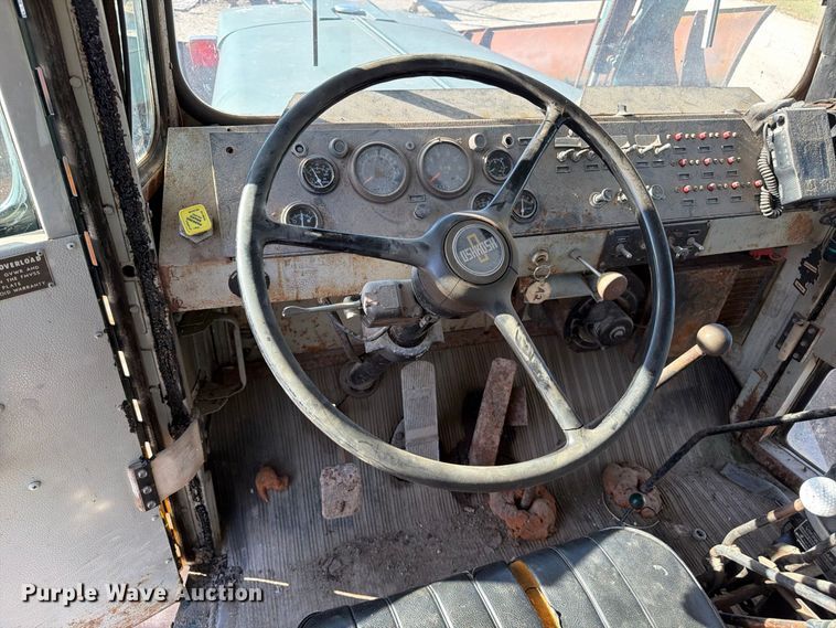 image for item FP3123 1979 Oshkosh P-2323-5 Plow truck