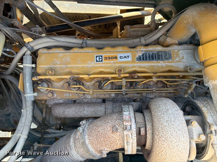 image for item FP3123 1979 Oshkosh P-2323-5 Plow truck