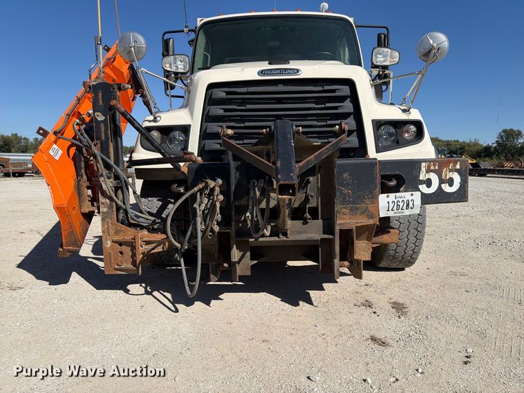 image for item FP3125 2017 Freightliner 114SD Dump truck