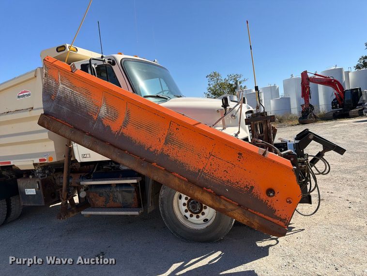 image for item FP3125 2017 Freightliner 114SD Dump truck