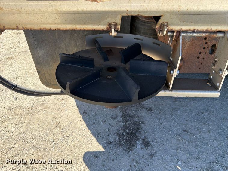 image for item FP3125 2017 Freightliner 114SD Dump truck