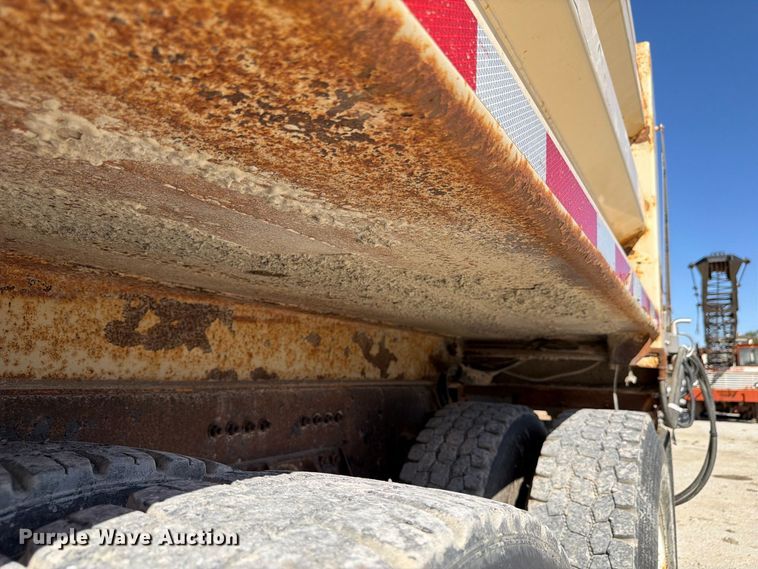 image for item FP3125 2017 Freightliner 114SD Dump truck