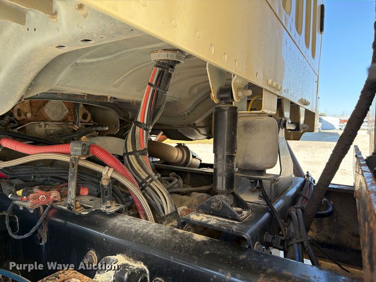 image for item FP3125 2017 Freightliner 114SD Dump truck