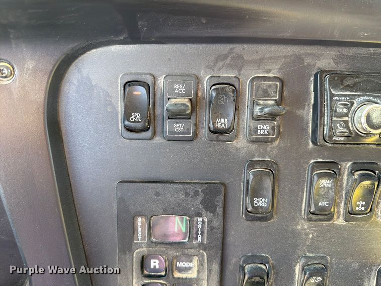image for item FP3125 2017 Freightliner 114SD Dump truck