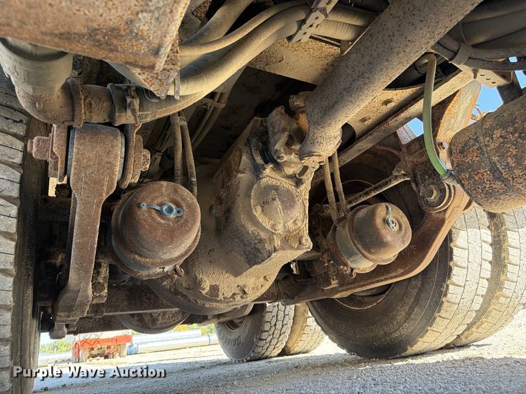 image for item FP3125 2017 Freightliner 114SD Dump truck