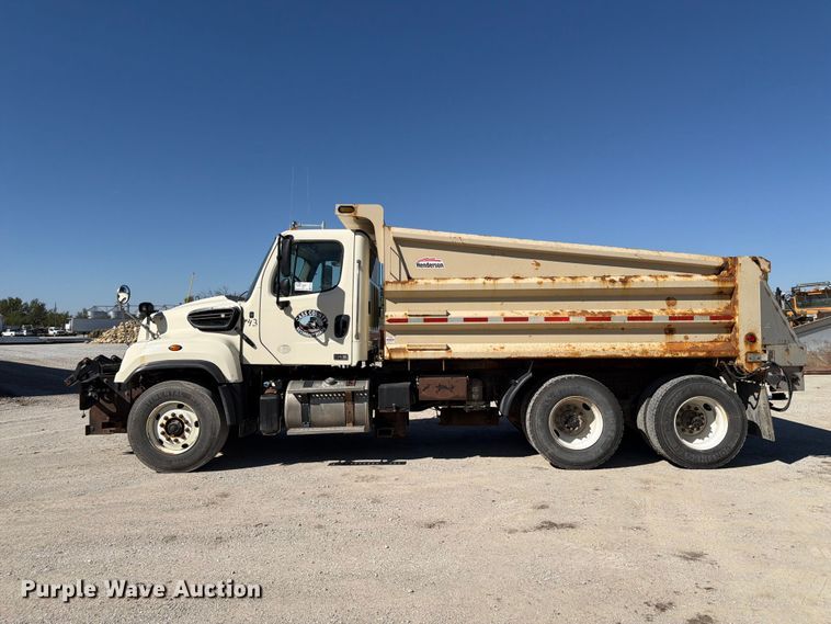 image for item FP3130 2017 Freightliner 114SD Dump truck