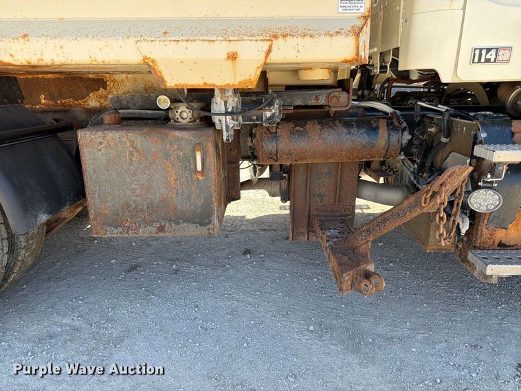 image for item FP3130 2017 Freightliner 114SD Dump truck