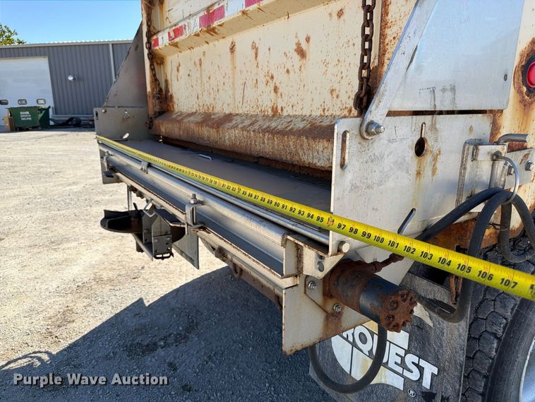 image for item FP3130 2017 Freightliner 114SD Dump truck