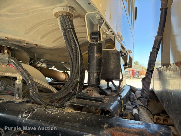 image for item FP3130 2017 Freightliner 114SD Dump truck