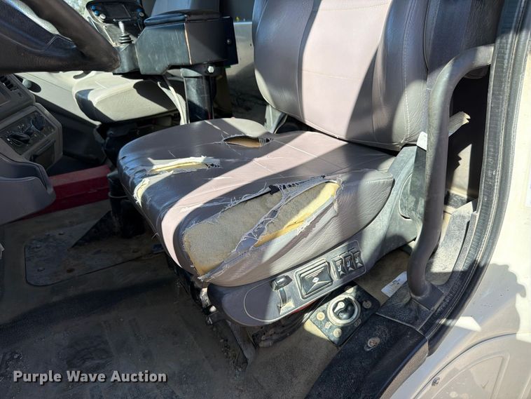 image for item FP3130 2017 Freightliner 114SD Dump truck