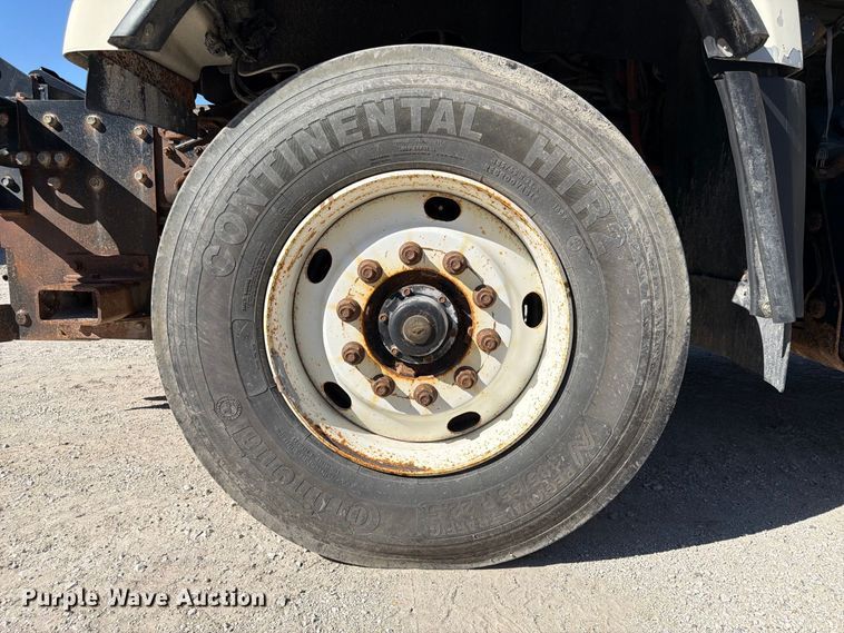 image for item FP3130 2017 Freightliner 114SD Dump truck